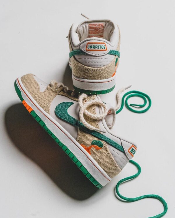 Nike Dunk Jarritos - Image 2